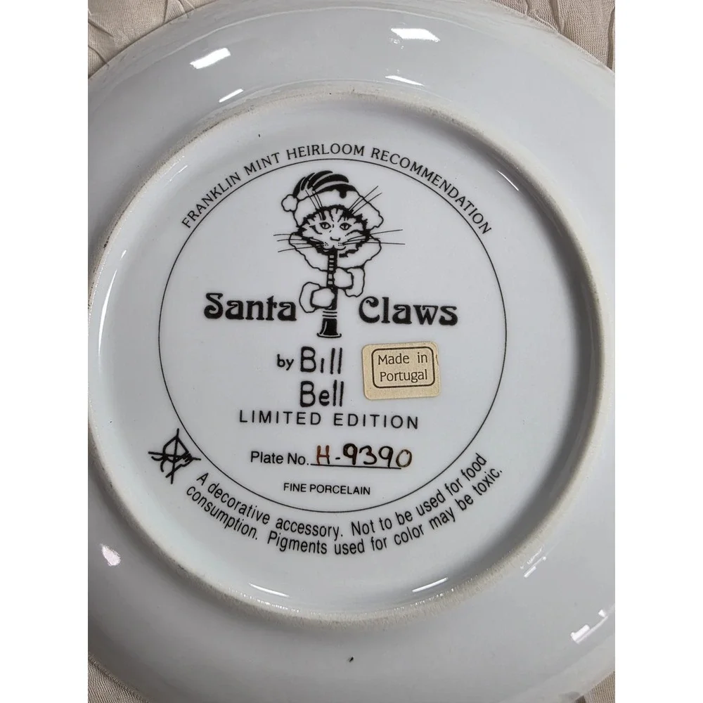 Cat Plate Santa Claws Collectors Plate Franklin Mint Limited Edition Christmas